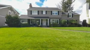 Well-maintained rental home in Ballwin, Missouri